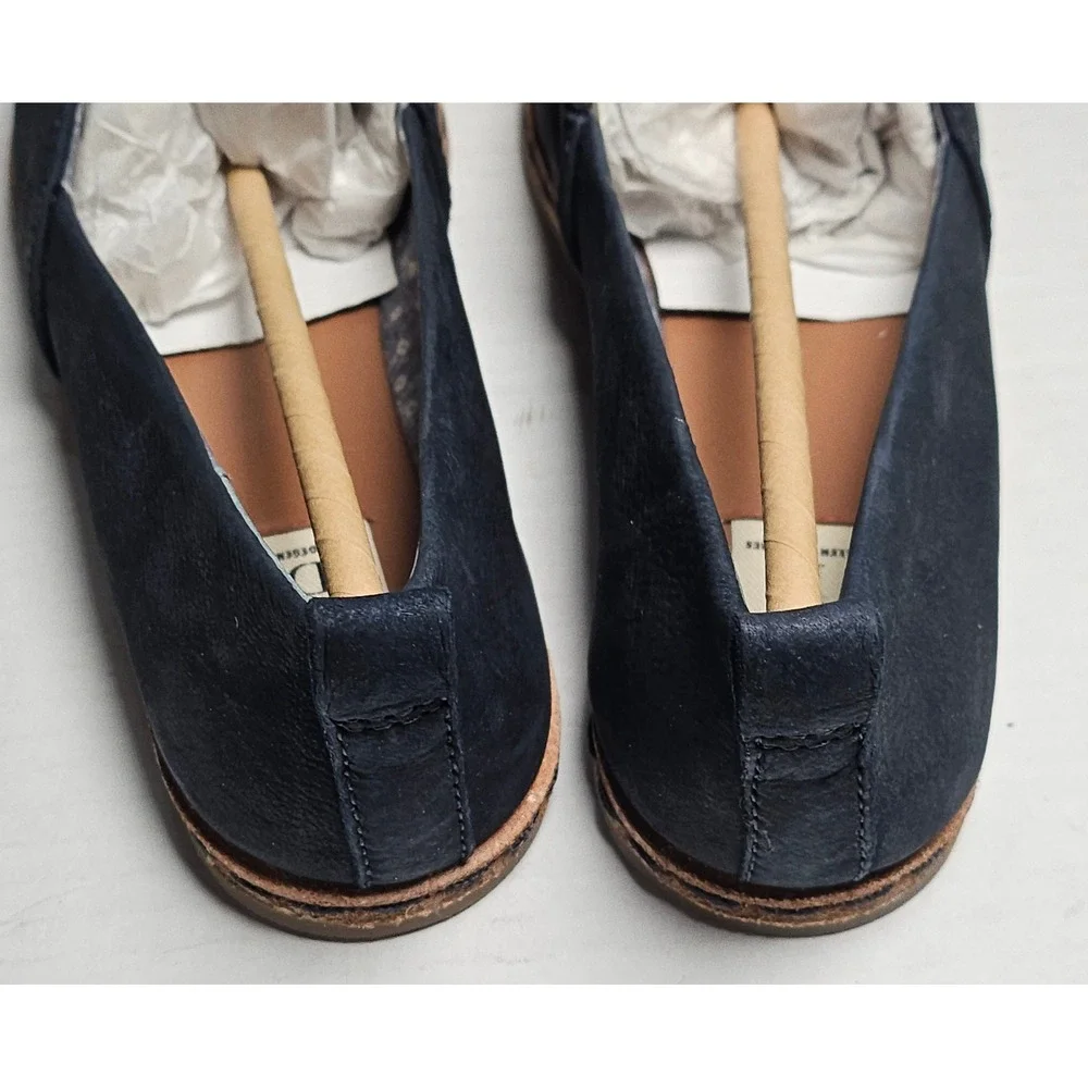 ED by Ellen DeGeneres Nalita Lagoon‎ Nubuck Heart Flats Shoes 6M ED-NALITA