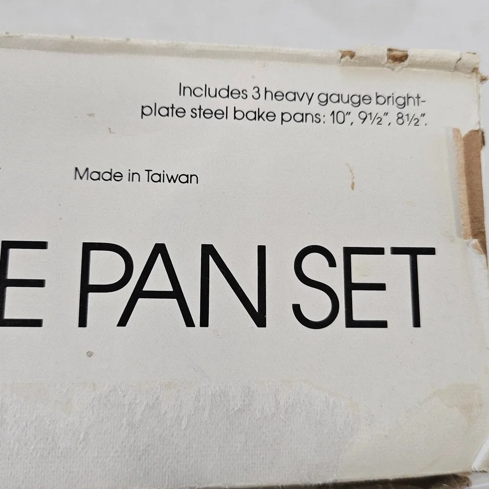 Vintage Springform Bake Pan Set 3 Piece Silver Steel 10 9.5 8.5 Inch Round Cake