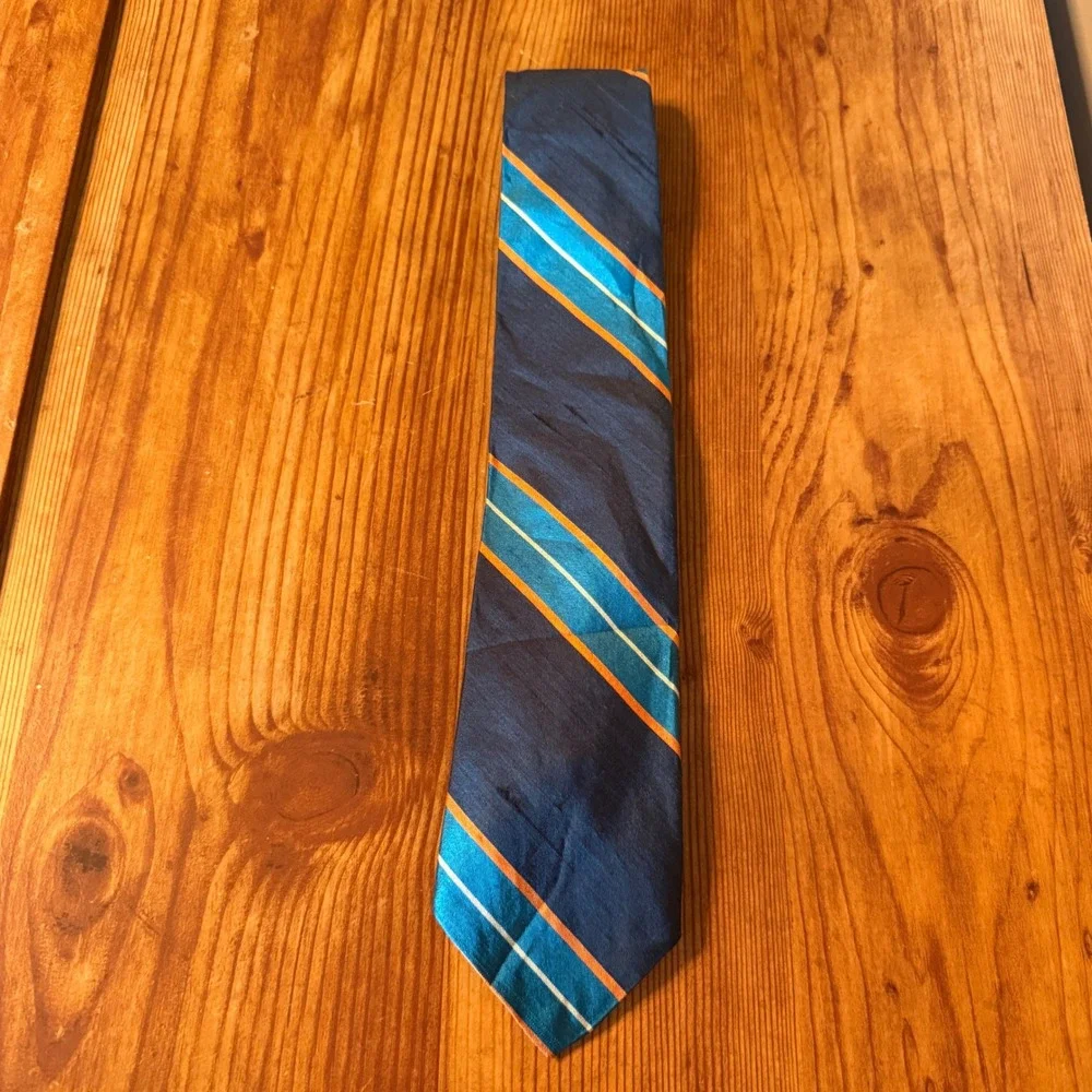 VTG Karolls Chicago Mens Silk Tie Blue Orange Stripe‎ Pattern Formal Necktie