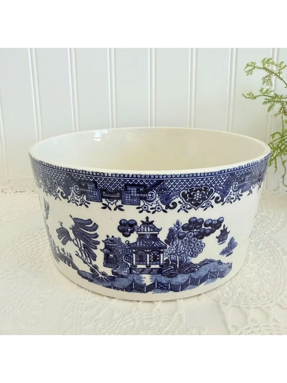 Vintage Heritage Mint Blue Willow Souffle Bowl 7.75
