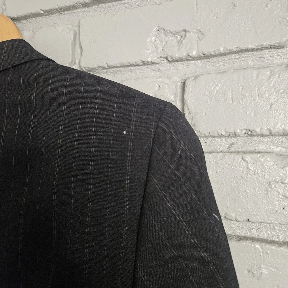 Vintage Chaps Ralph Lauren Mens Blazer‎ 38R Wool Grey Pinstripe Sport Coat