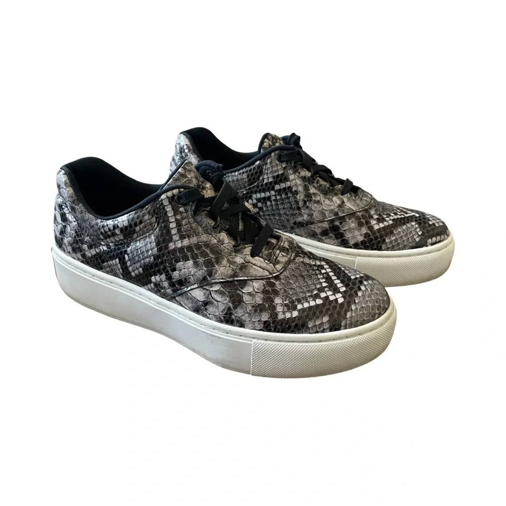 SAS Free Rein Leather Lace Up Platform Sneaker Mamba Snake Print Size 7