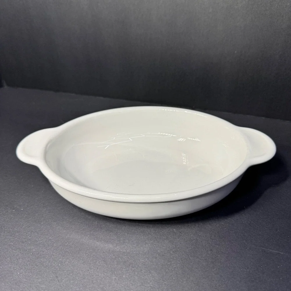 Corning Ware VTG P-14-B‎ White Oval Baking Gratin Dish 14oz. Oven Microwave Safe