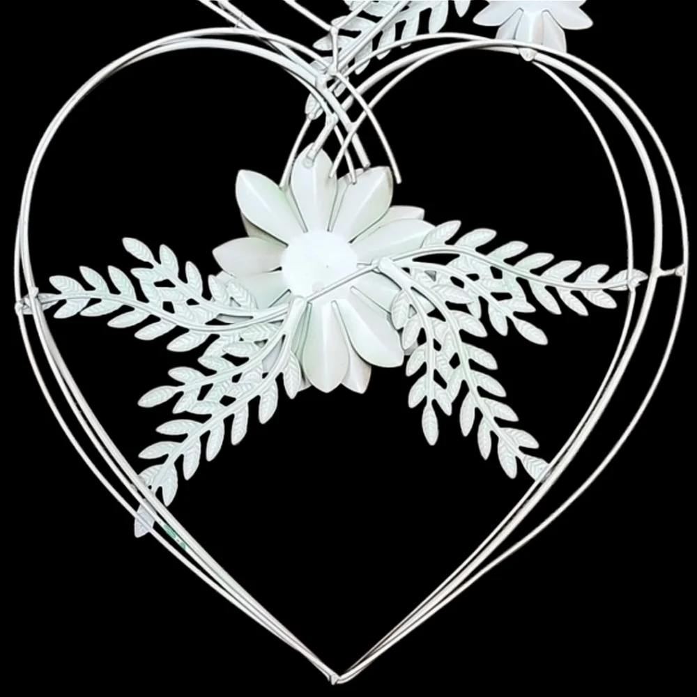 Hobby Lobby Pastel Green & Blue Succulents 3 Heart Wall Decor New with Tags