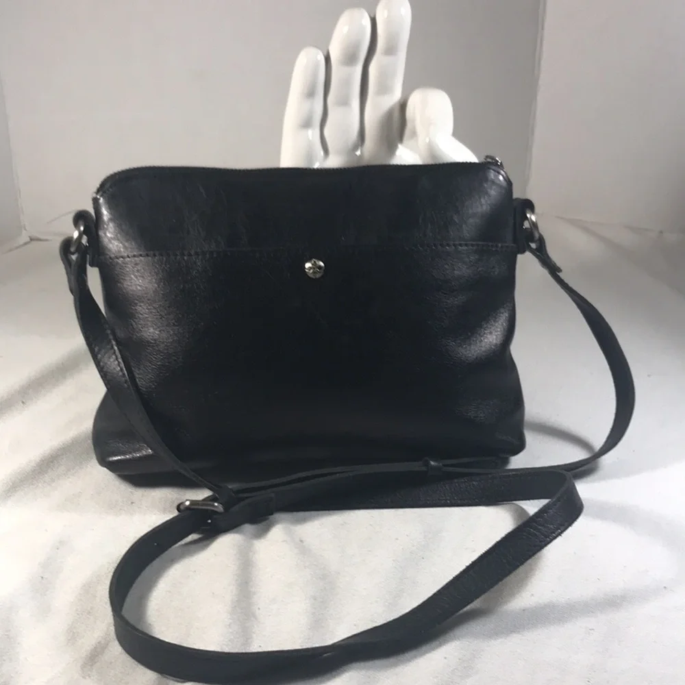 Patricia Nash 8” crossbody zipper