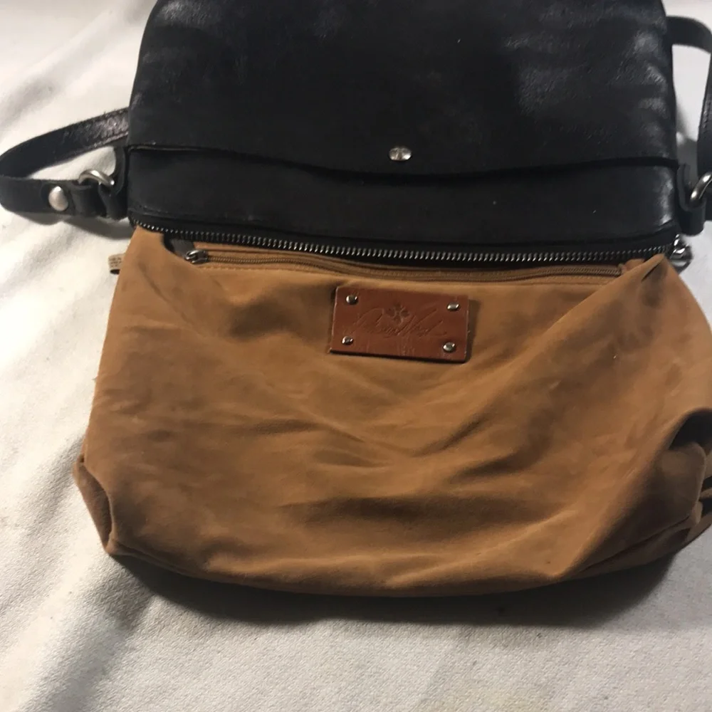 Patricia Nash envelope pocket 2”
