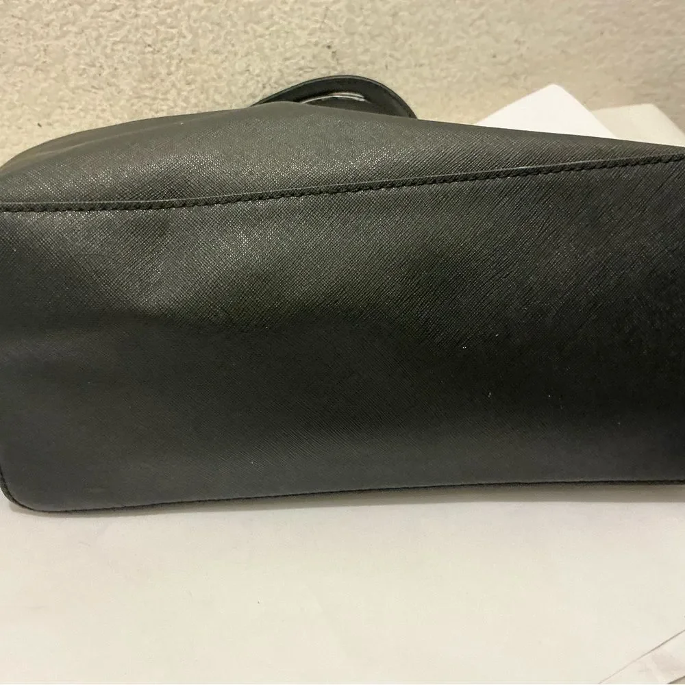 kate spade chic black