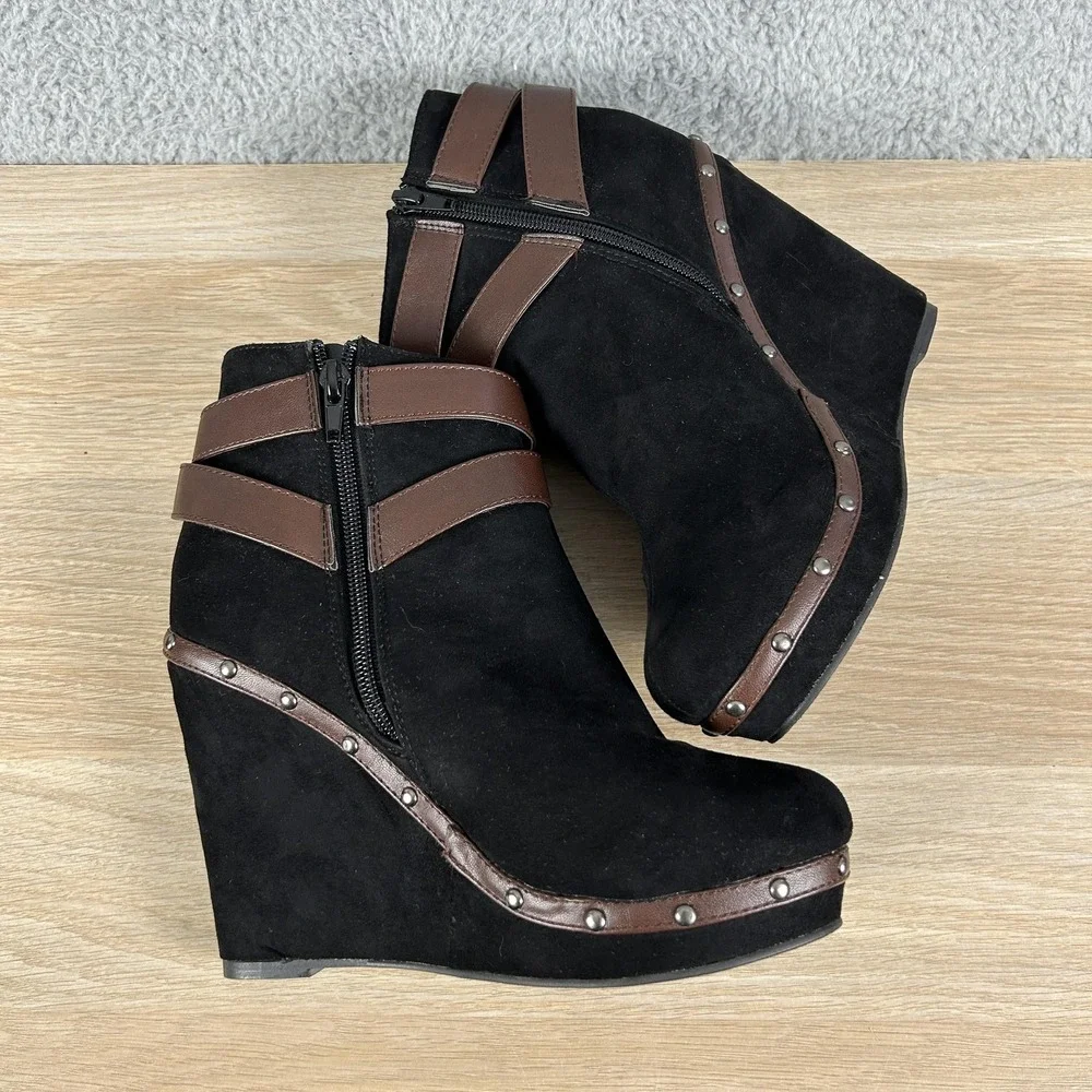 Red Circle Footwear red circle
