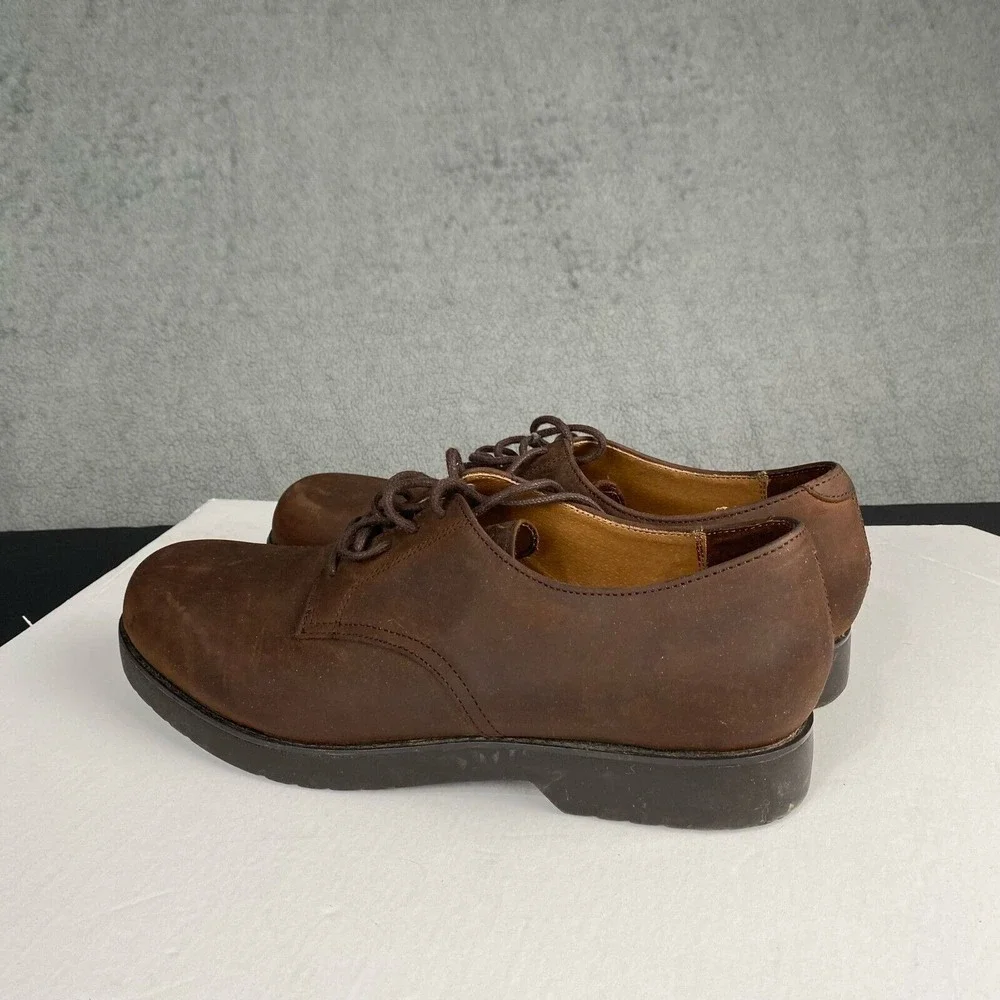 Bass Genuine Bucs Men's Size 11 W Brown Suede and Leather‎ Lace-Up Shoes