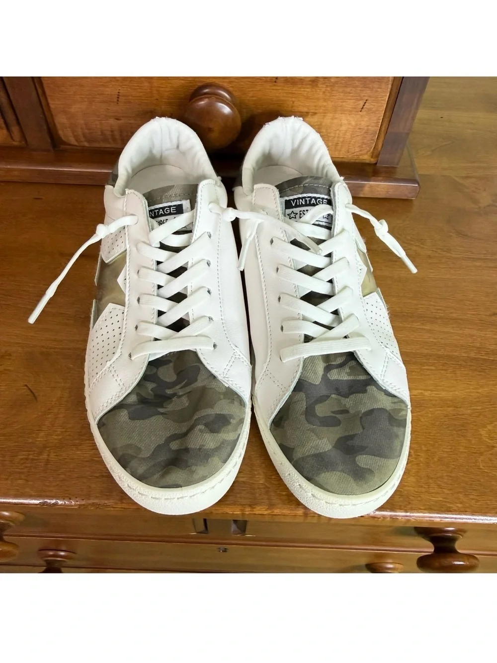 Vintage Havana low top