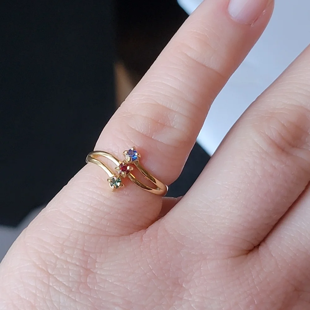 Triple Gemstone Split Shank Gold Tone Ring Vintage Simulated Stone Size 6