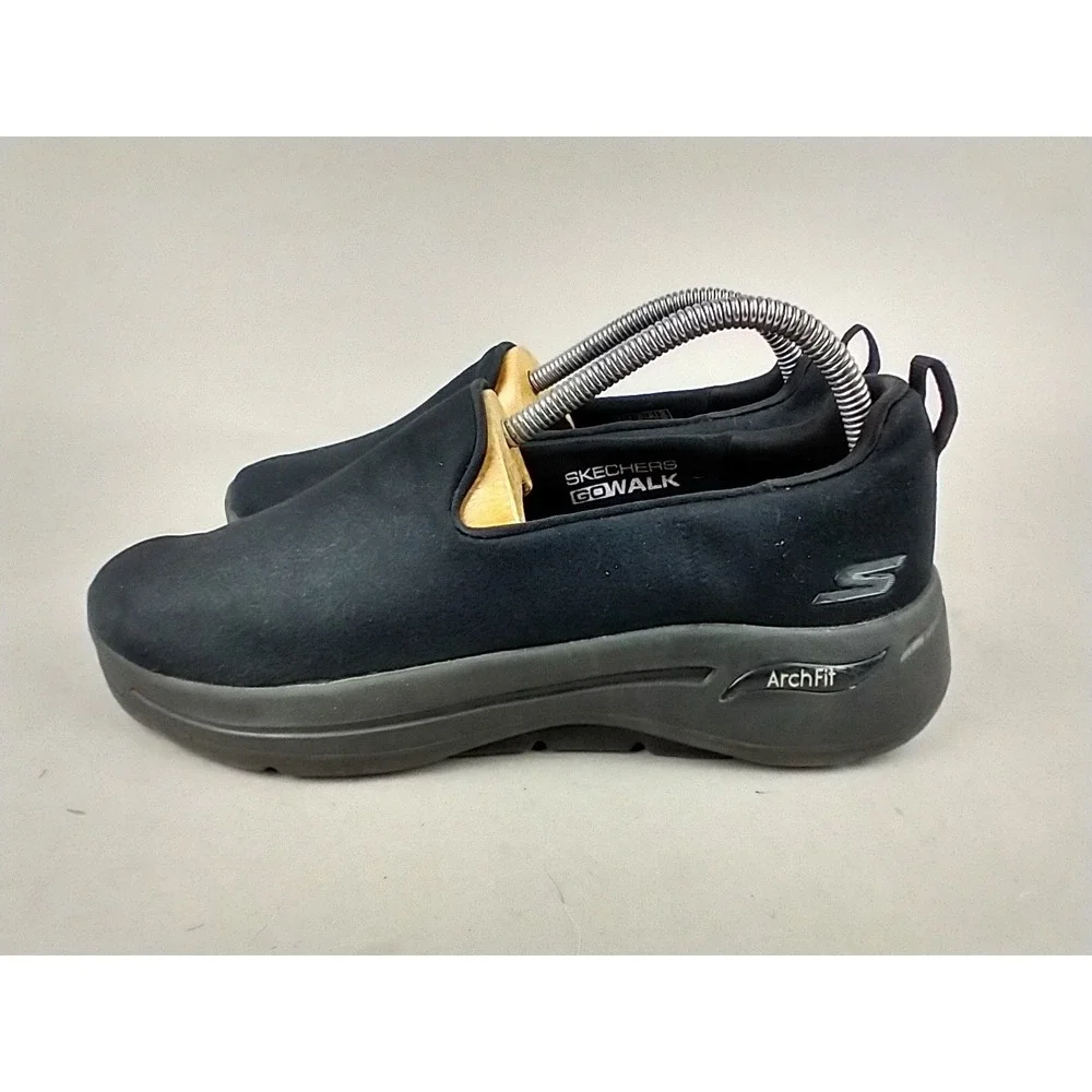Skechers‎ GoWalk Arch Fit Black Slip On Walking Shoes 124411 Womens 9