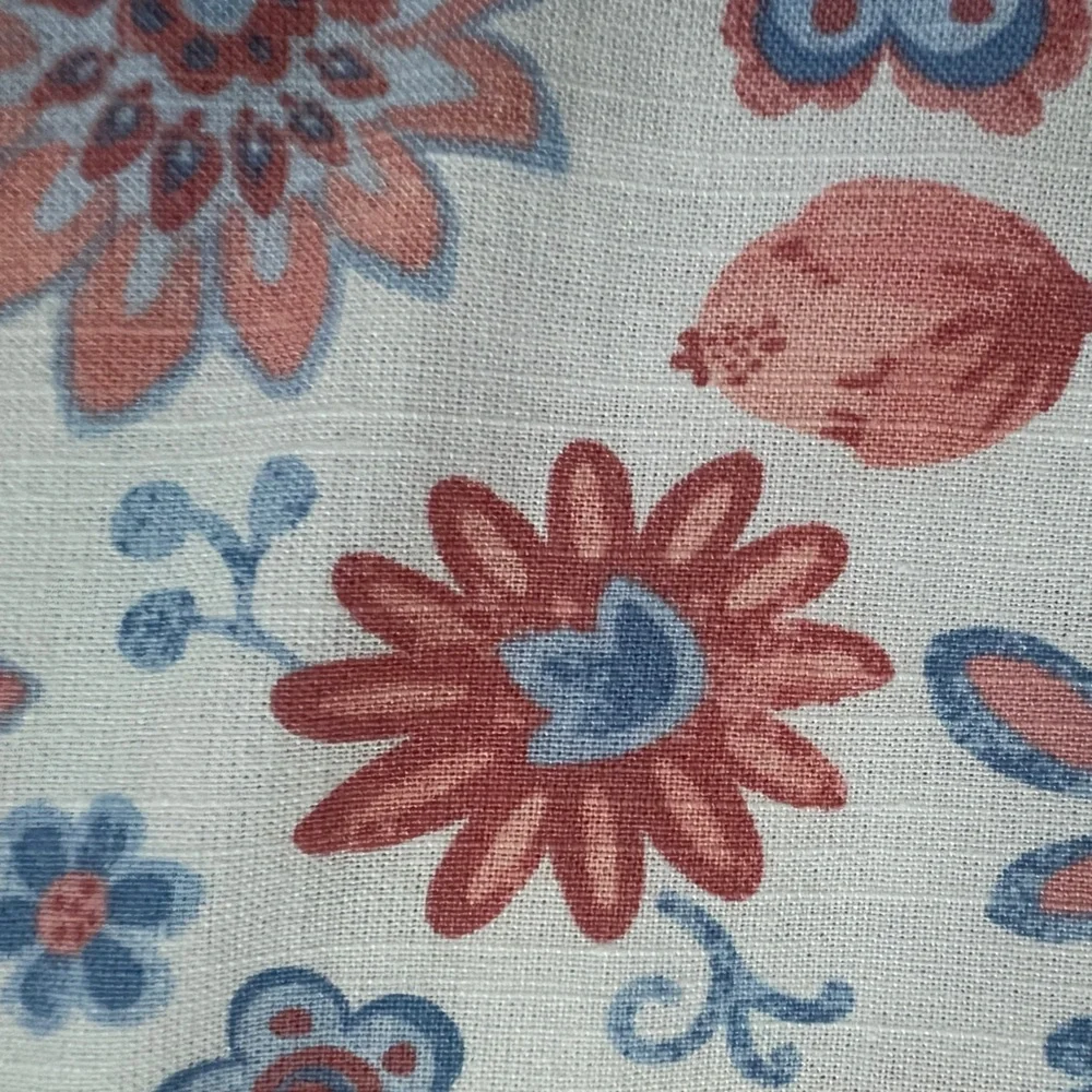 Tahari adorable floral