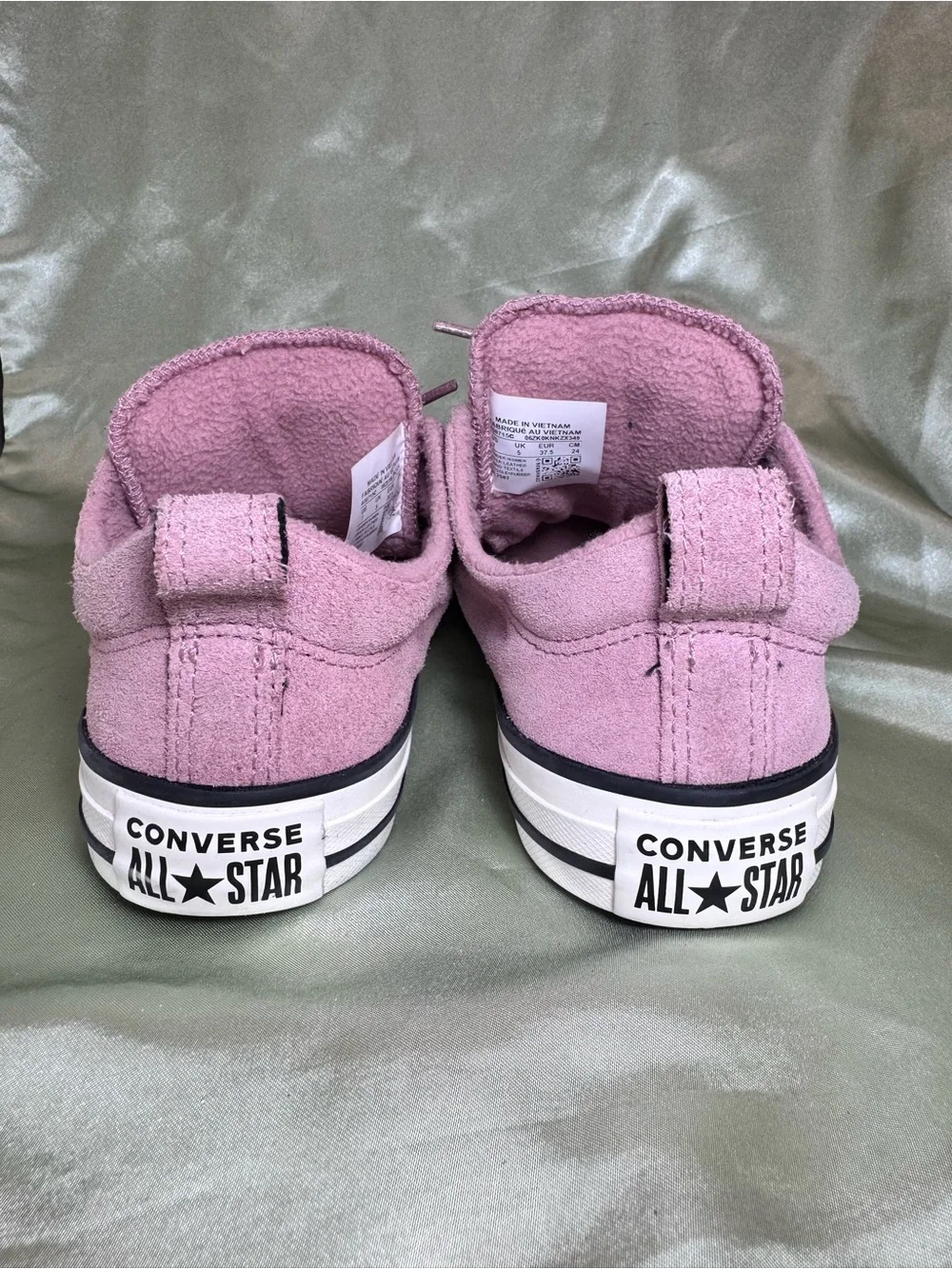 Converse classic low