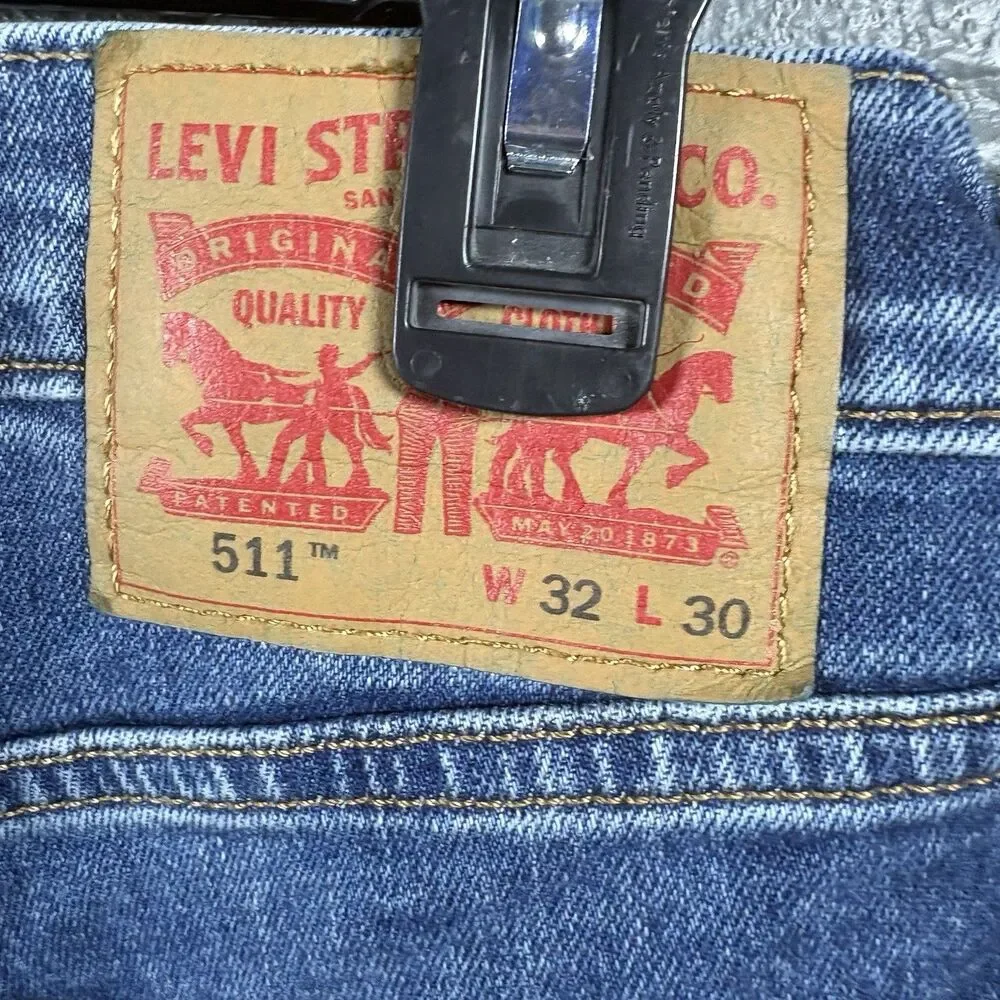 Levis levis 511
