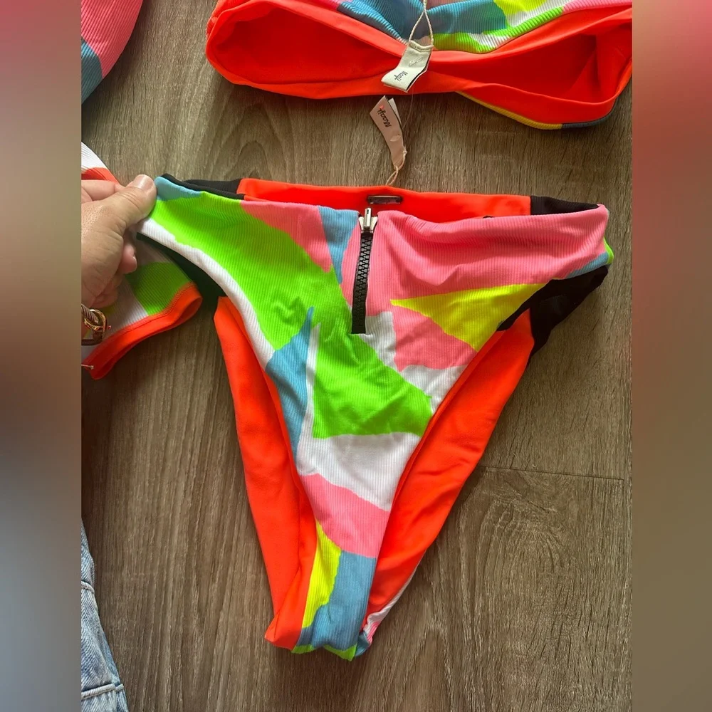 Maaji Fire Besti Mimmi Long Sleeve Reversible Two- Piece Swimsuit‎ Small