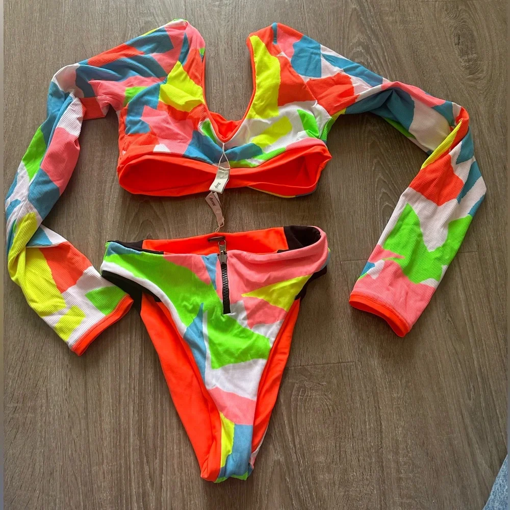 Maaji Fire Besti Mimmi Long Sleeve Reversible Two- Piece Swimsuit‎ Small
