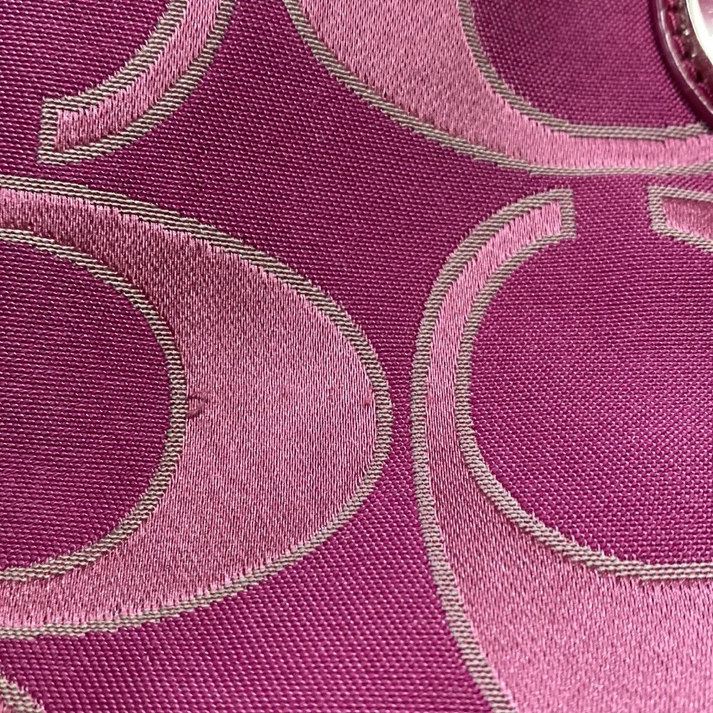 Coach beautiful magenta