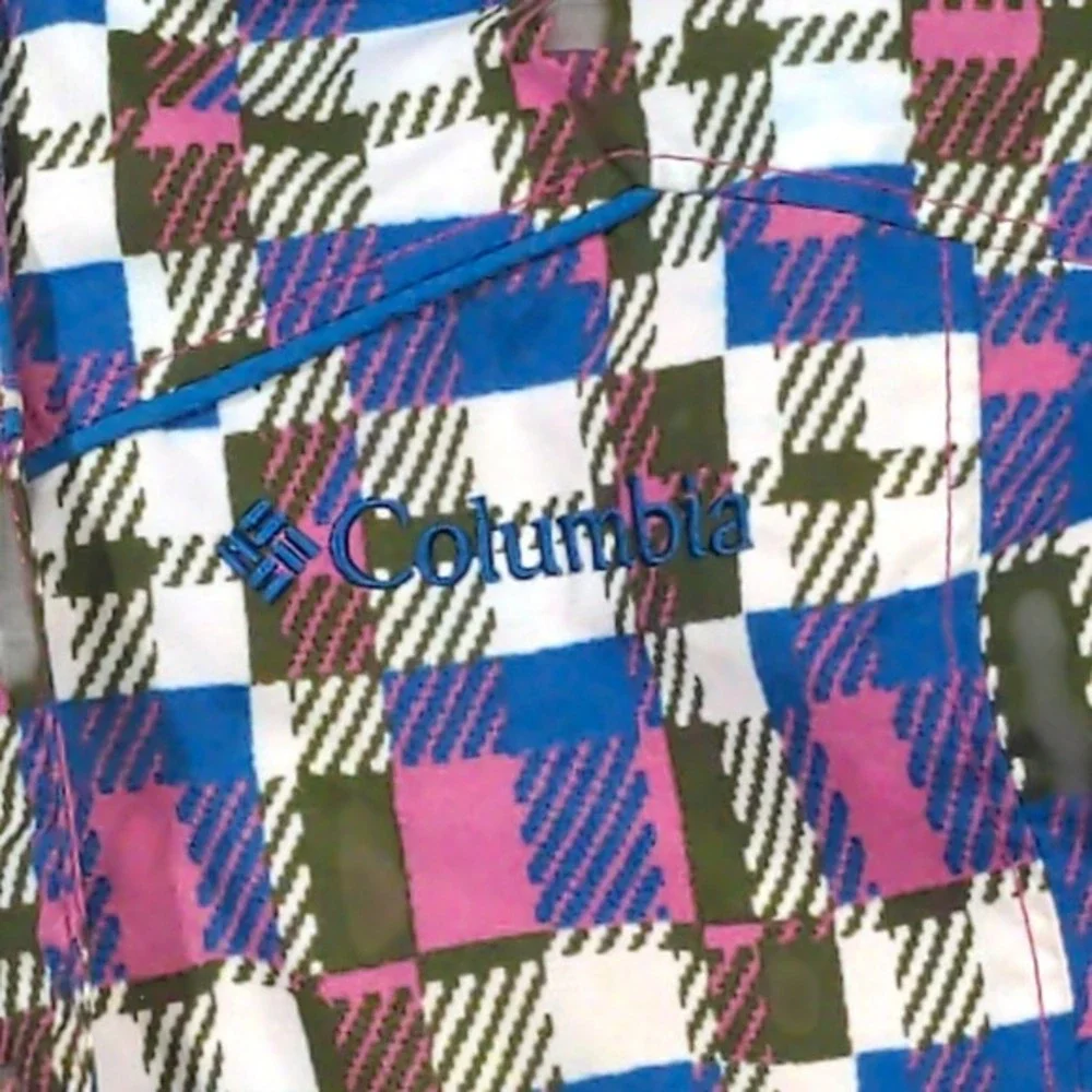 Columbia brighten up