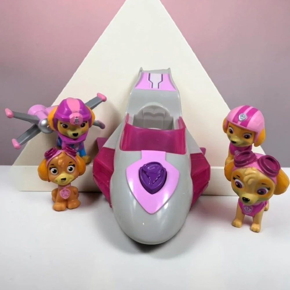 Paw Patrol soar into
