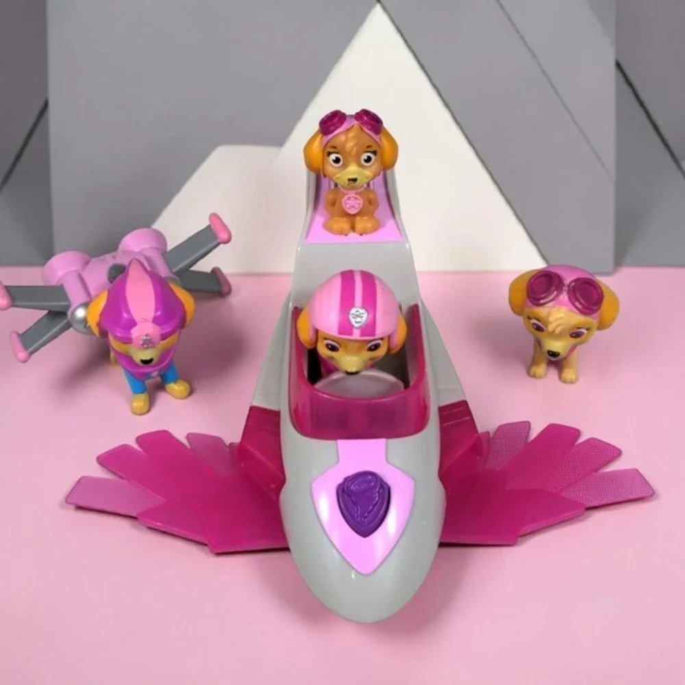 Paw Patrol soar into