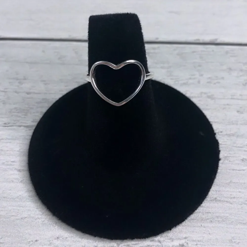 N/A hollow heart