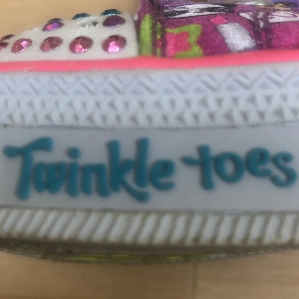 Skechers twinkle toes