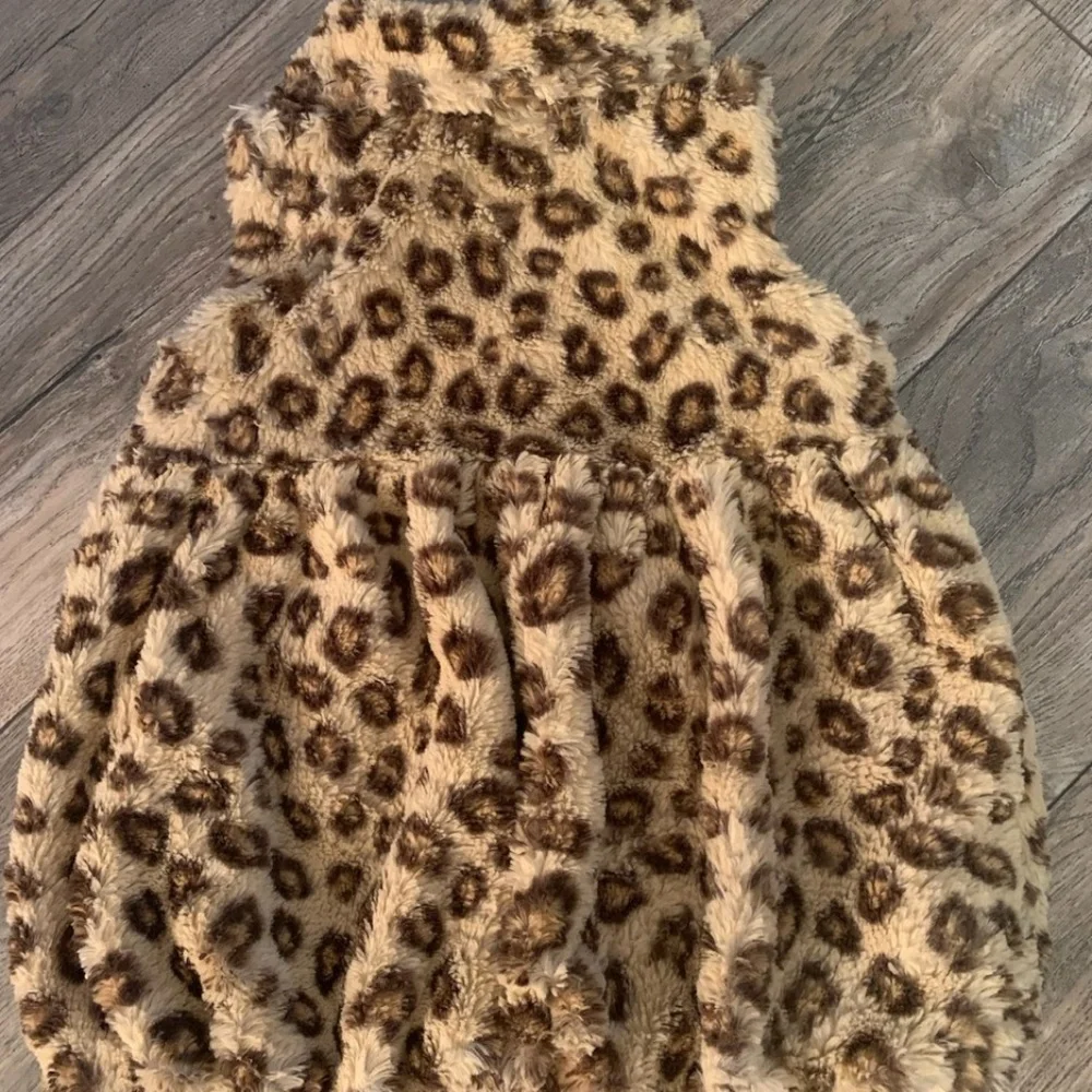 KIDS HEADQUARTERS FAUX FUR PEPLUM VEST GIRLS 5-EUC