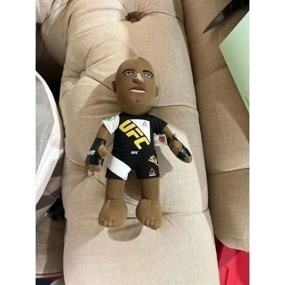 Bleacher Creatures Anderson‎ Silva 10