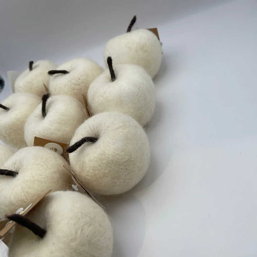 Mud Pie Cream Felted Wool Apple Bowl Filler Set of 10 Farmhouse Decor DGYQ-21321