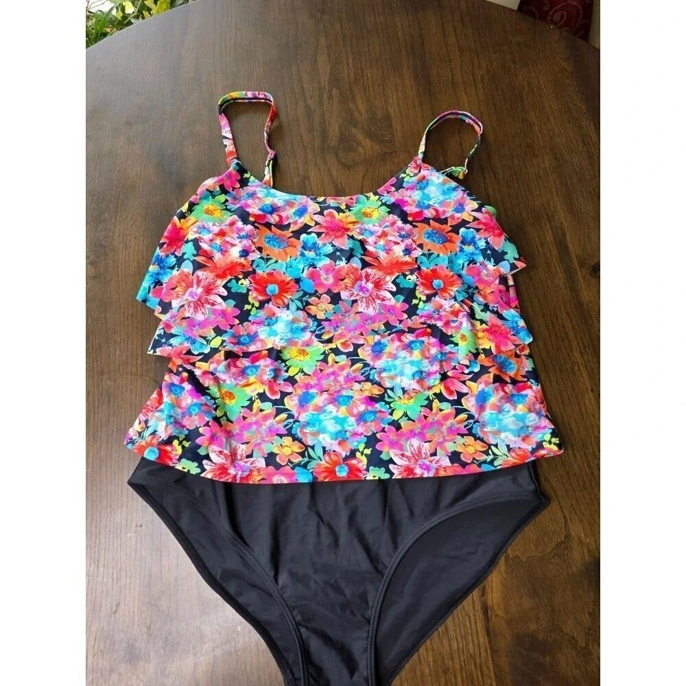 Island‎ Pearls Island World Plus Size Women's Swimsuit Solid Floral Design W4