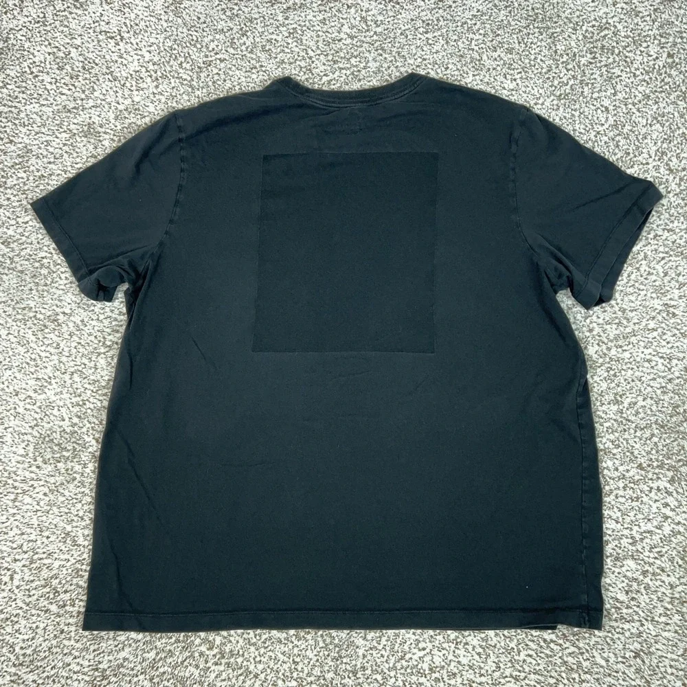 Nike Shirt Mens 2XL Black The Nike Tee Swoosh Eyes Graphic Tee T‎ Casual Street