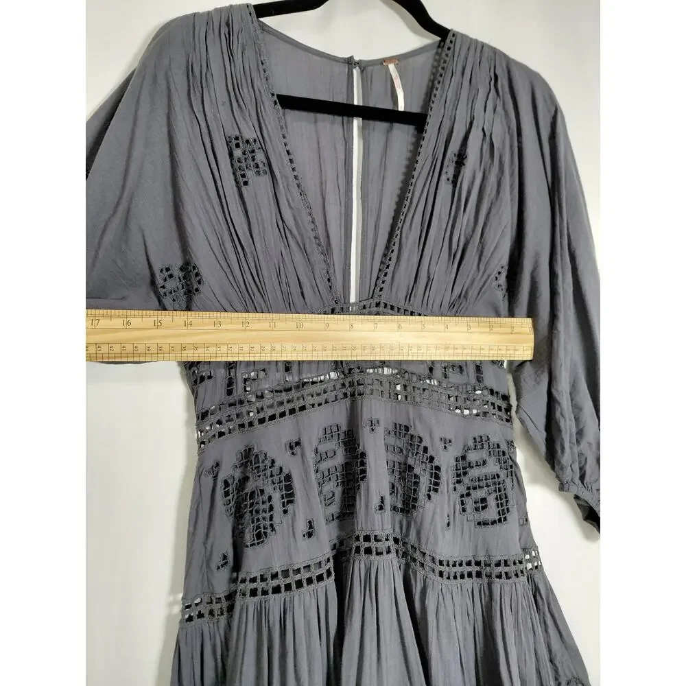 Free People try ai