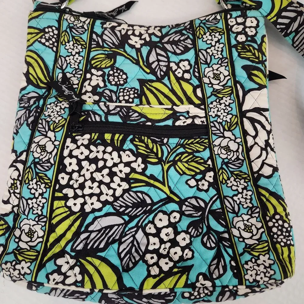 Vera Bradley outfit organization