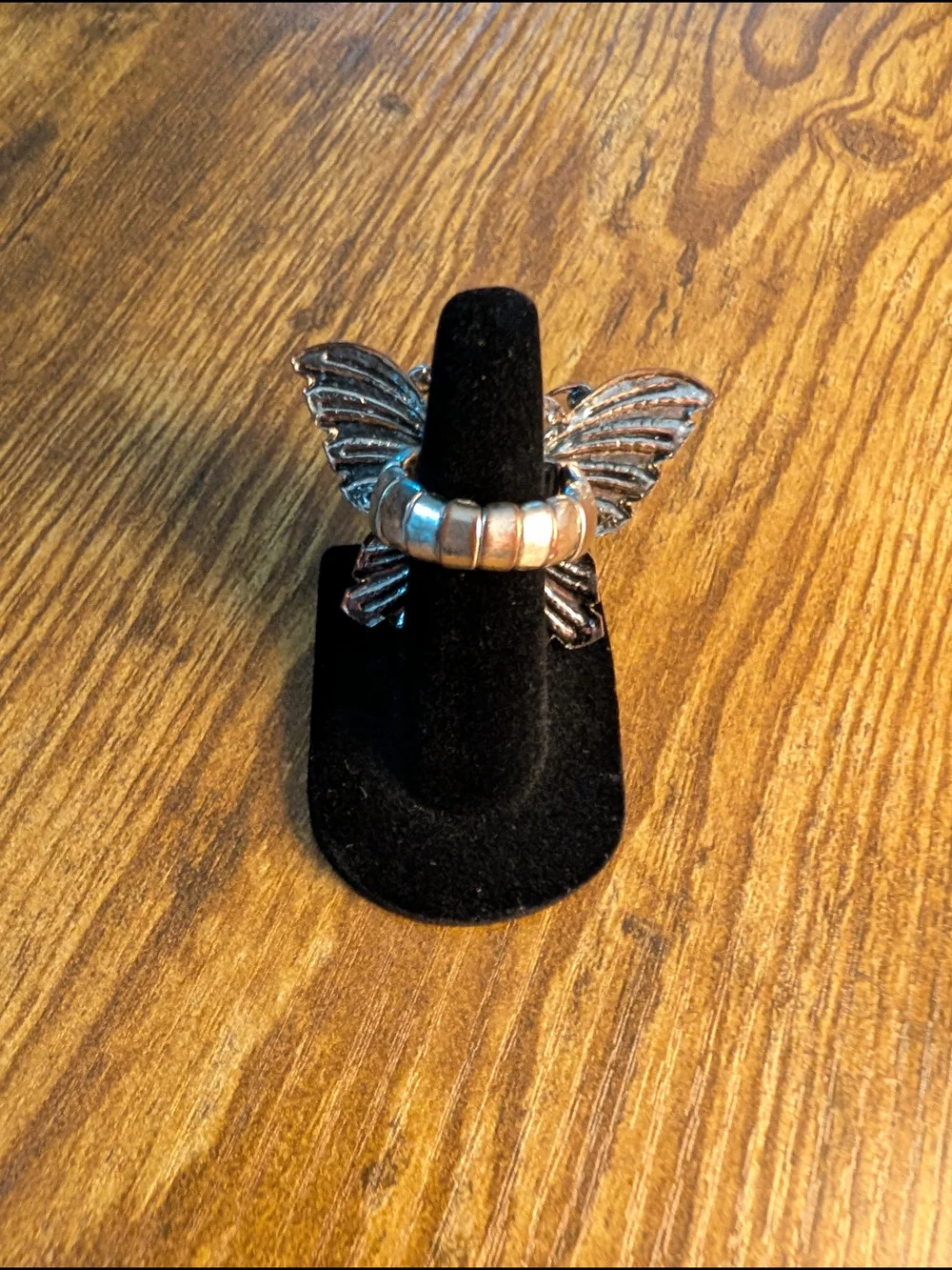 Butterfly Statement Stretch Ring with Aurora Crystal Accents in Silver