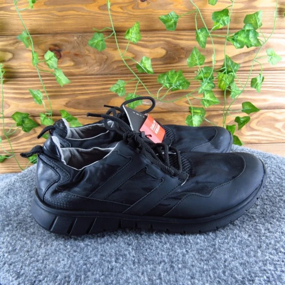 Zara‎ Women's Uniform Sneaker Black Synthetic Sz 8 Medium Gently Used 2025
