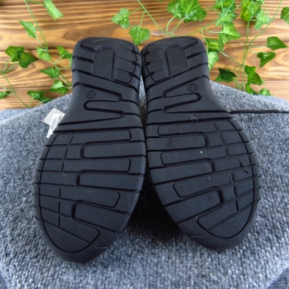Zara‎ Women's Uniform Sneaker Black Synthetic Sz 8 Medium Gently Used 2025