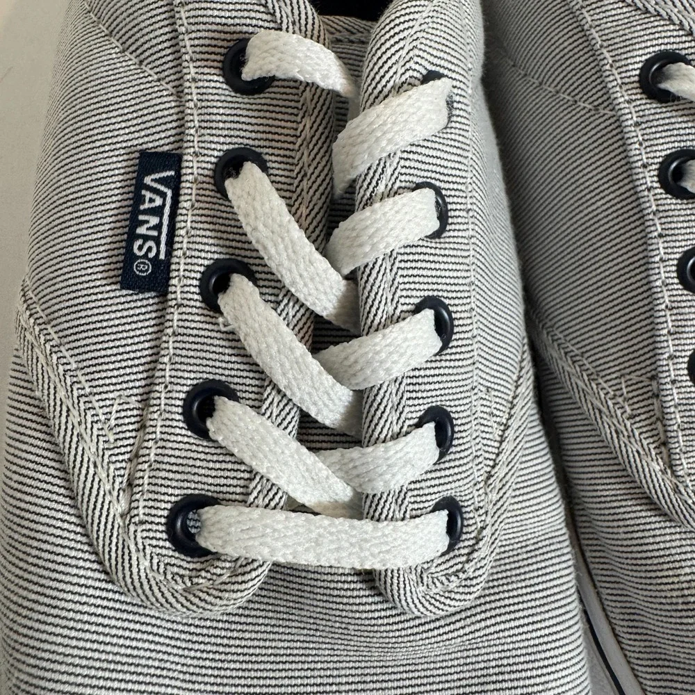 Vans good few