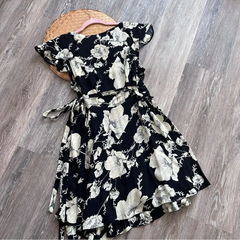 Free people French quarter floral mini‎ wrap dress women’s size S