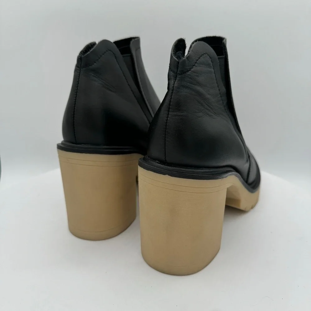 Dolce Vita rubber by black