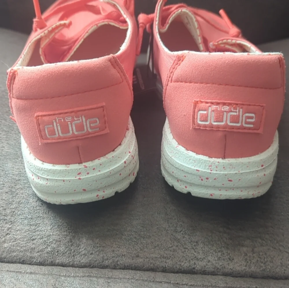 Hey Dude Women's - Wendy Inca Poppy Red Size 6 -New with Tags