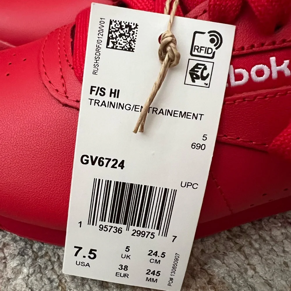Reebok nwt perfect