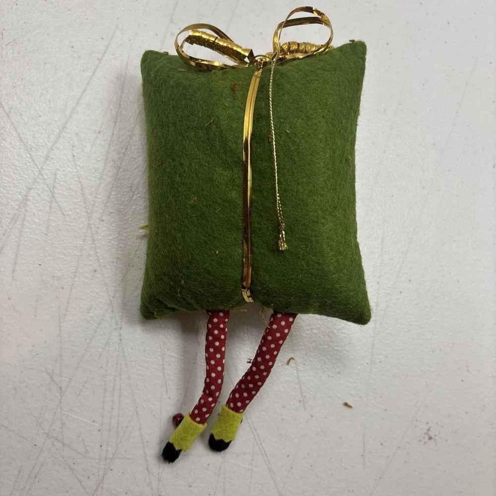 4 Christmas Quilted Patchwork Ornaments Santa Angel Elf‎ Primitive Cottage Core