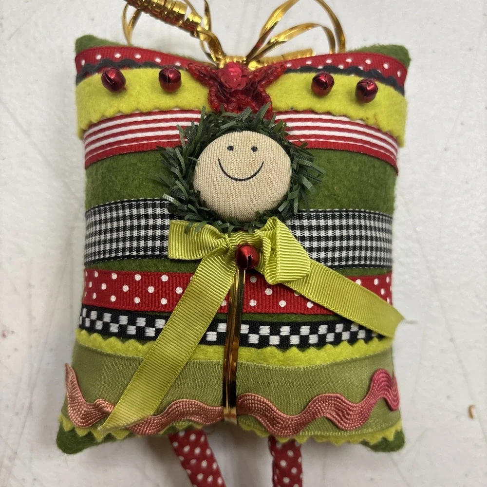 4 Christmas Quilted Patchwork Ornaments Santa Angel Elf‎ Primitive Cottage Core