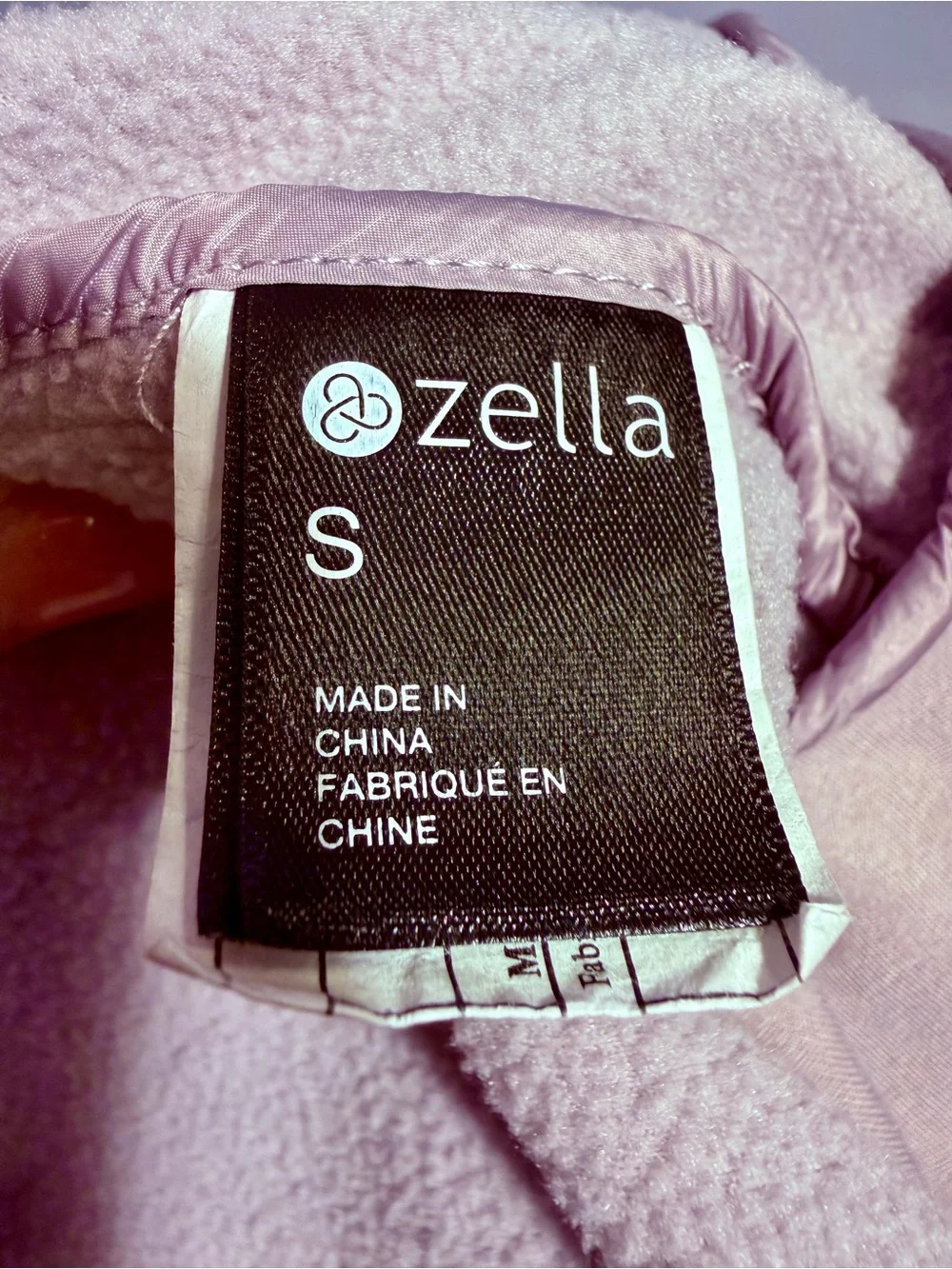Zella finish neck