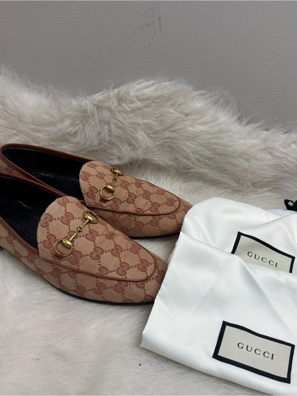 Gucci size 39