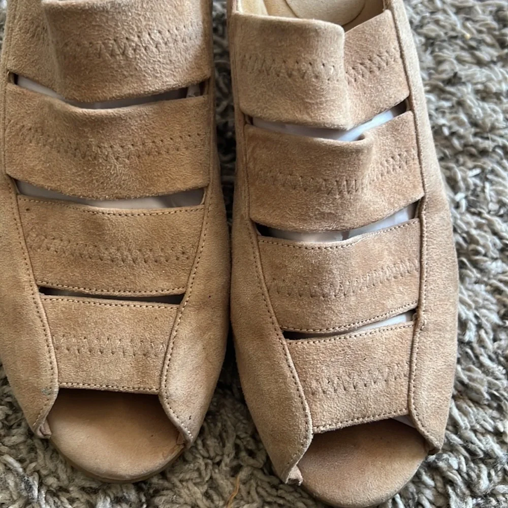 Stuart Weitzman stuart weitzman