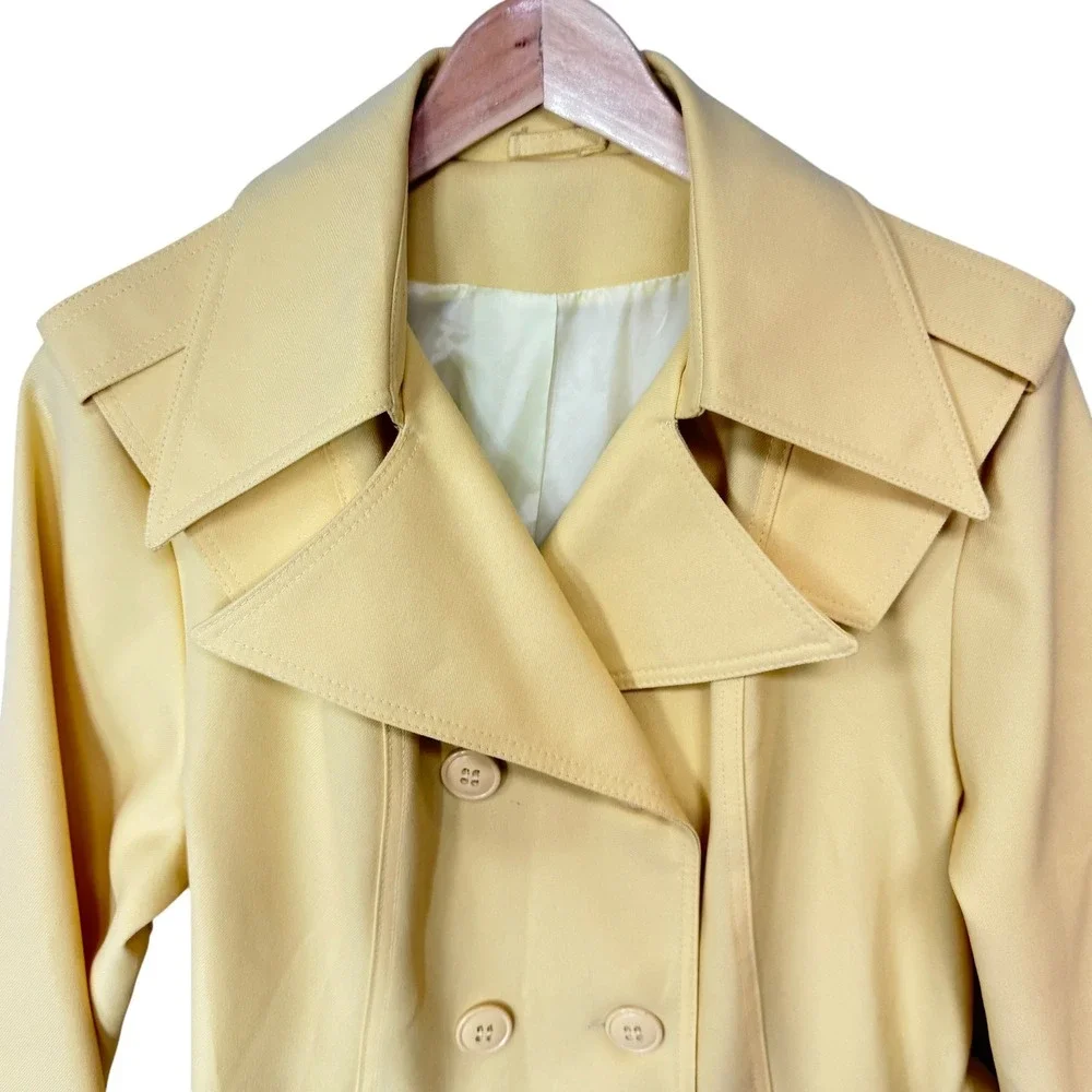 Vintage pale yellow