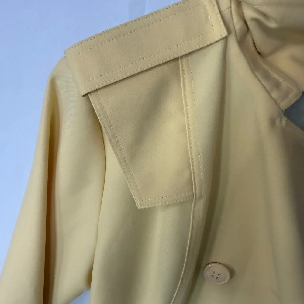 Vintage pale yellow