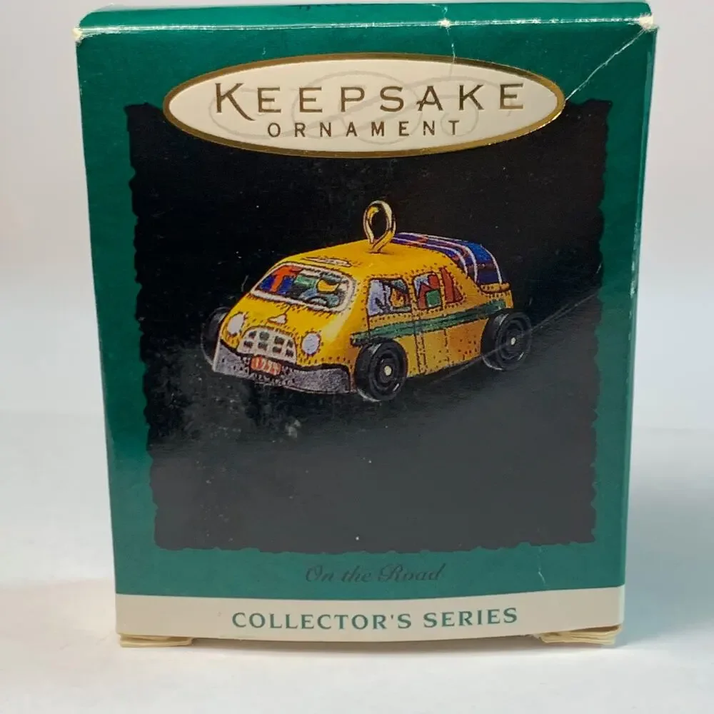Hallmark KeepSake Miniature Ornaments 3‎ Each: Santa Tin Car Tweety